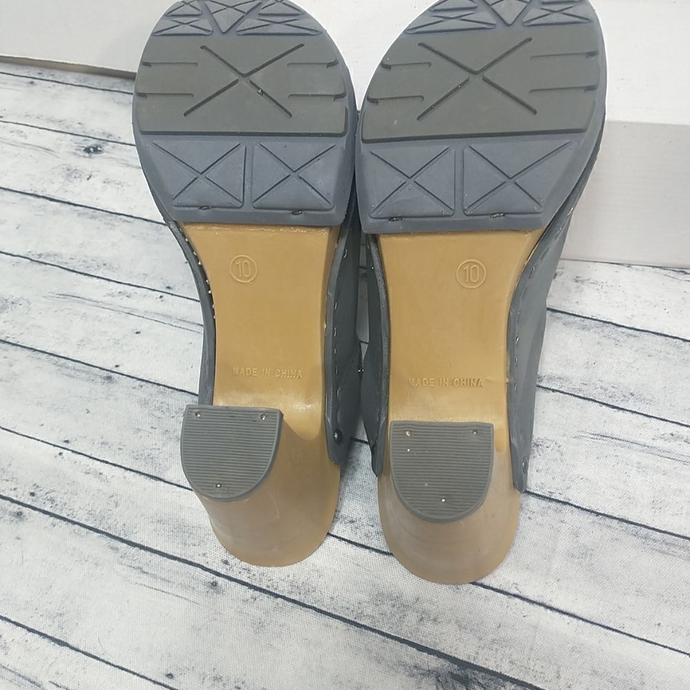 NoSoX PEPPER Mule Clog Heel, Womens SZ 10 Gray. Condition is Pre-owned. - Picture 8 of 10